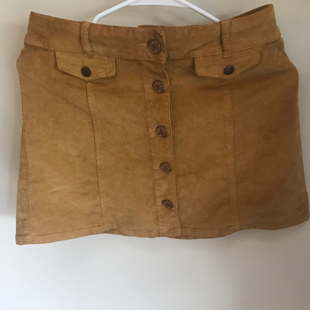 Urban Outfitters BDG corduroy skirt size 4